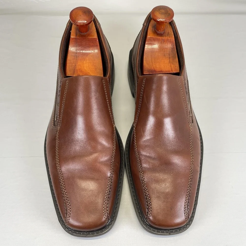 Ecco Oxford Shoes Mens Size 10 EU 44 Brown Leather Slip On Comfort Dress Casual